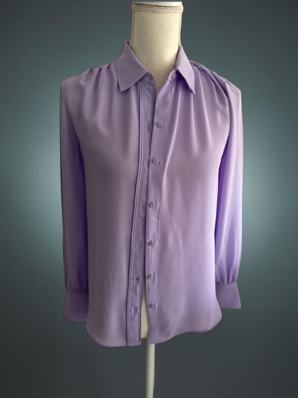 WHITE HOUSE BLACK MARKET WHBM Light Purple Lavender Button Down Shirt Size XXS